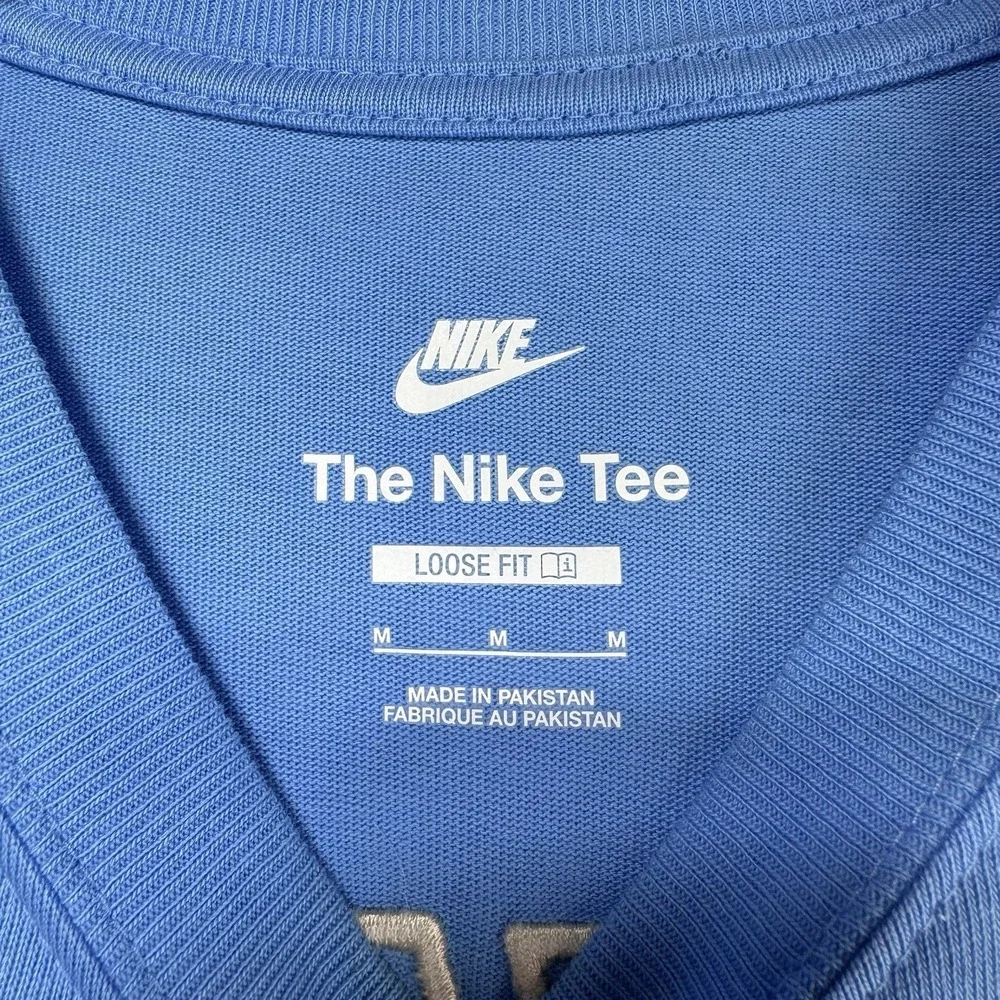 Nike Tee Men's Medium Embroidered Logo Blue Red Swoosh Jumbo Logo Shirt Loose